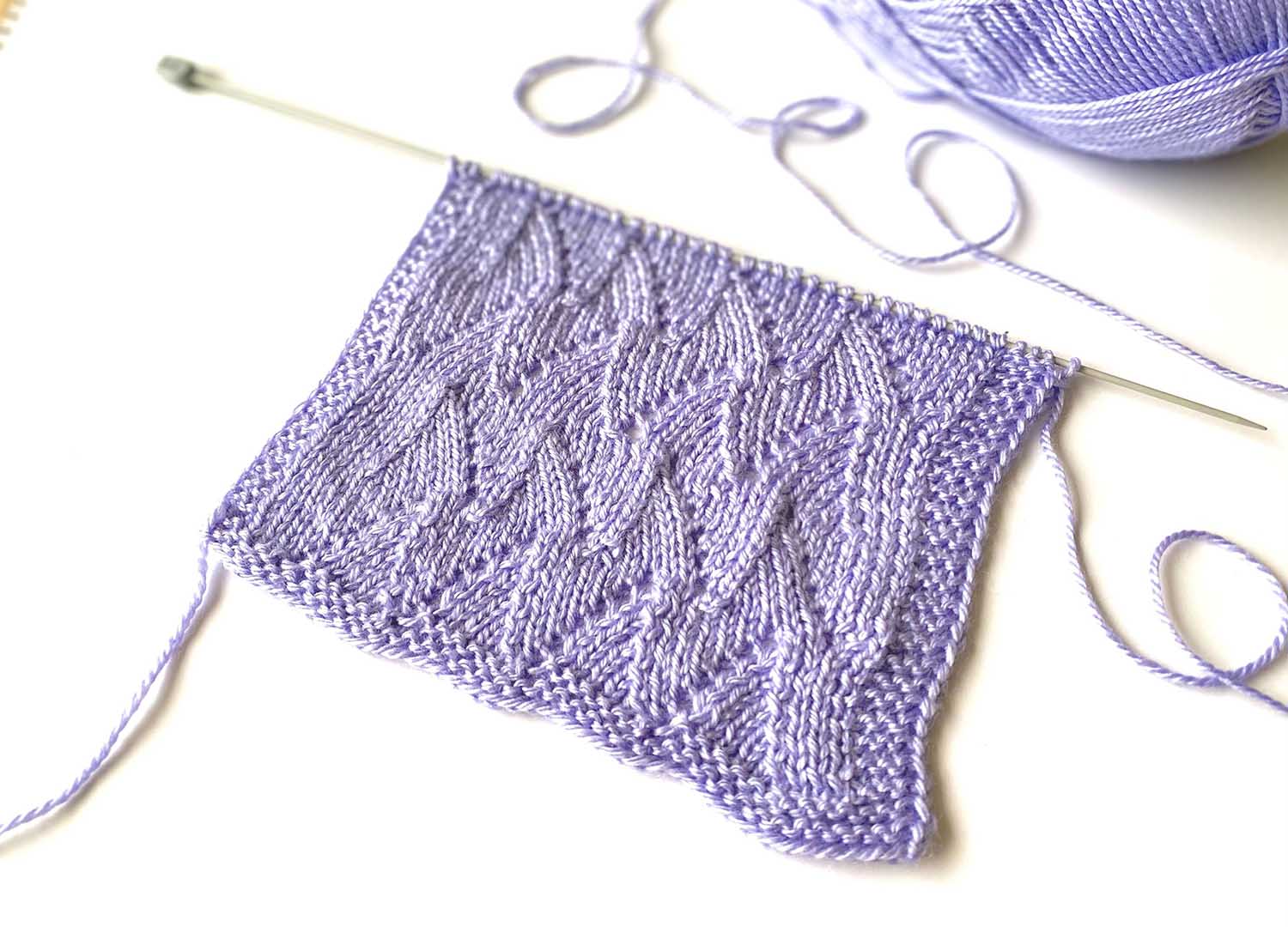 Viļņotas mežģīnes adījuma shēma – Kremi